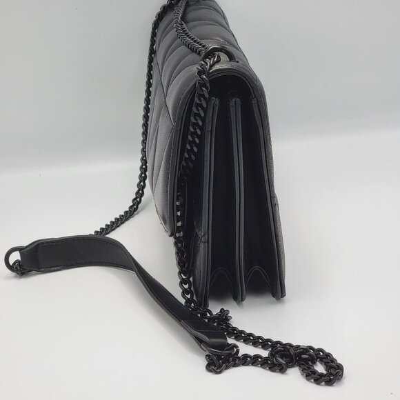 Black Quilted Genuine Leather Crossbody Bag With Chain Strap & Magnetic Closure - Picture 2 of 12